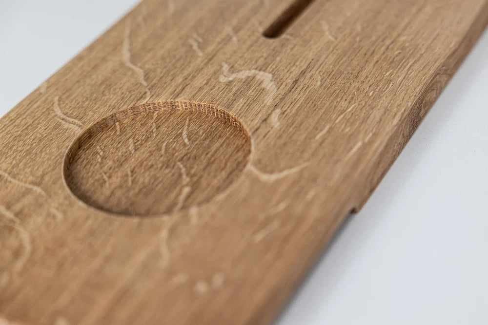 Badewannenablage aus Eiche mit Aussparung Tablet/Glas