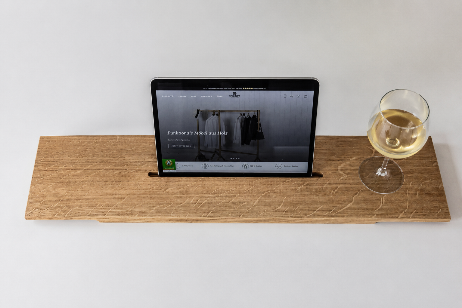 Badewannenablage aus Eiche mit Aussparung Tablet/Glas